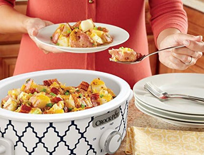 Crock-Pot 2.5 Quart Compact Casserole Slow Cooker - 82K2