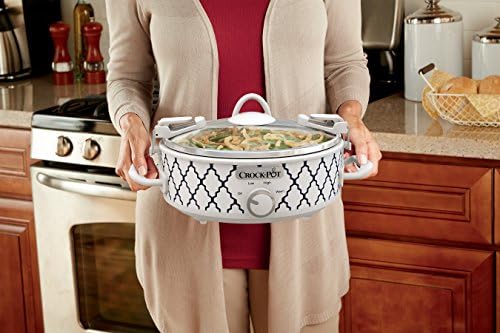 Crock-Pot 2.5 Quart Compact Casserole Slow Cooker - 82K2